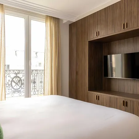 Апартаменты Luxury - Eiffel Tower View - 3bd-8p - Grenelle